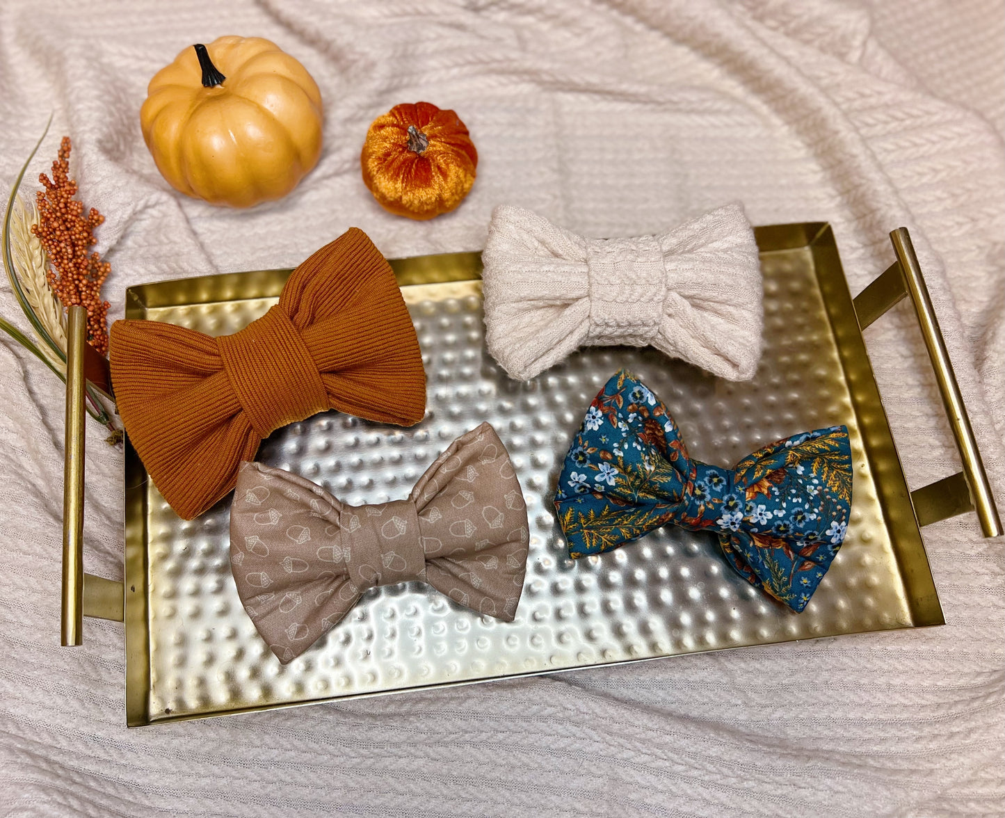 Fall bow ties