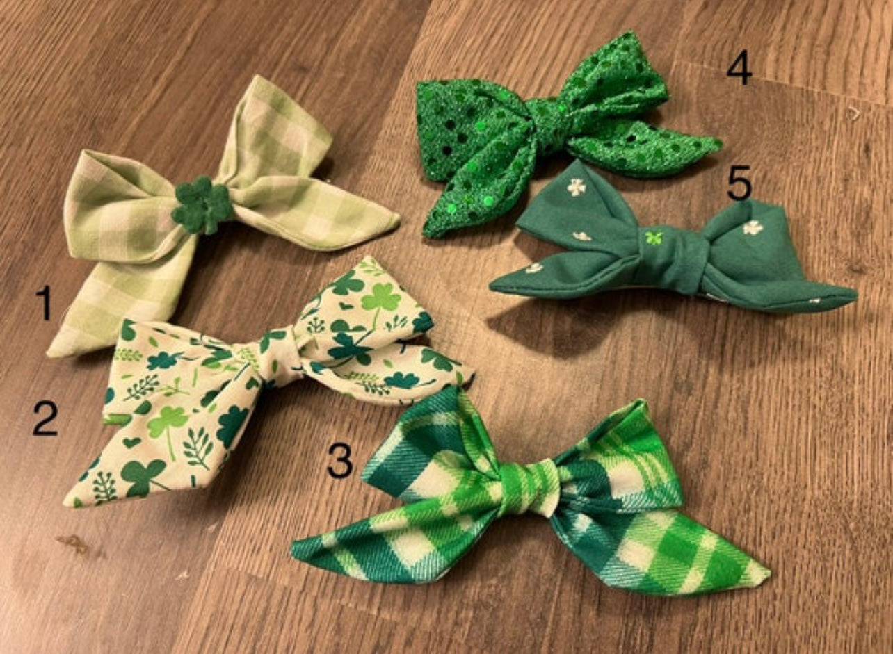 St Patrick’s hair bows